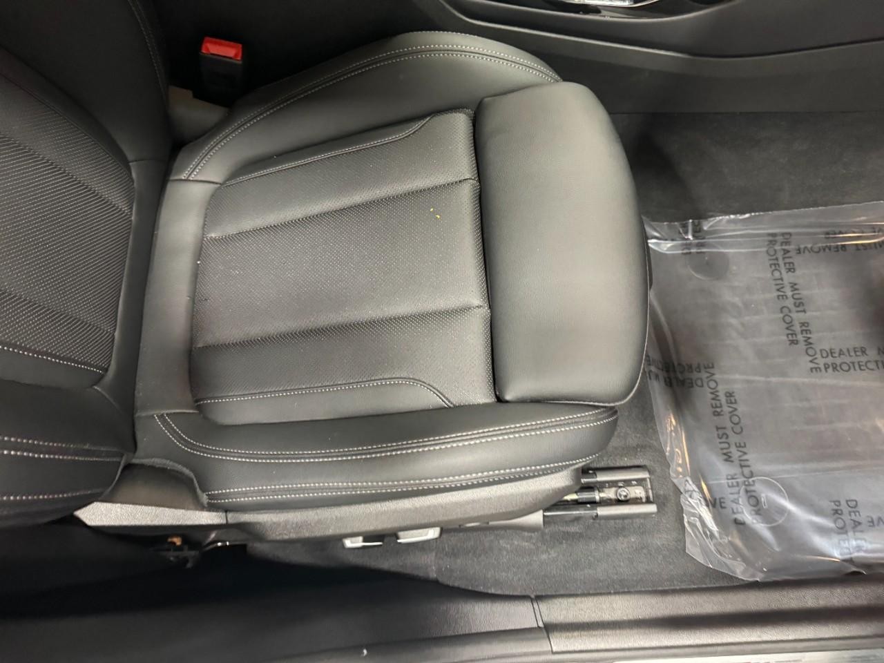 BMW X3 Vehicle Full-screen Gallery Image 20