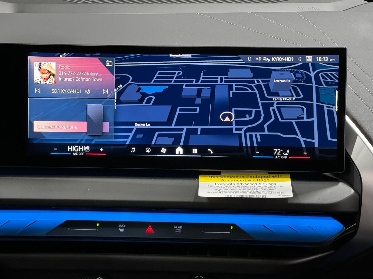 BMW X3 Vehicle Full-screen Gallery Image 14