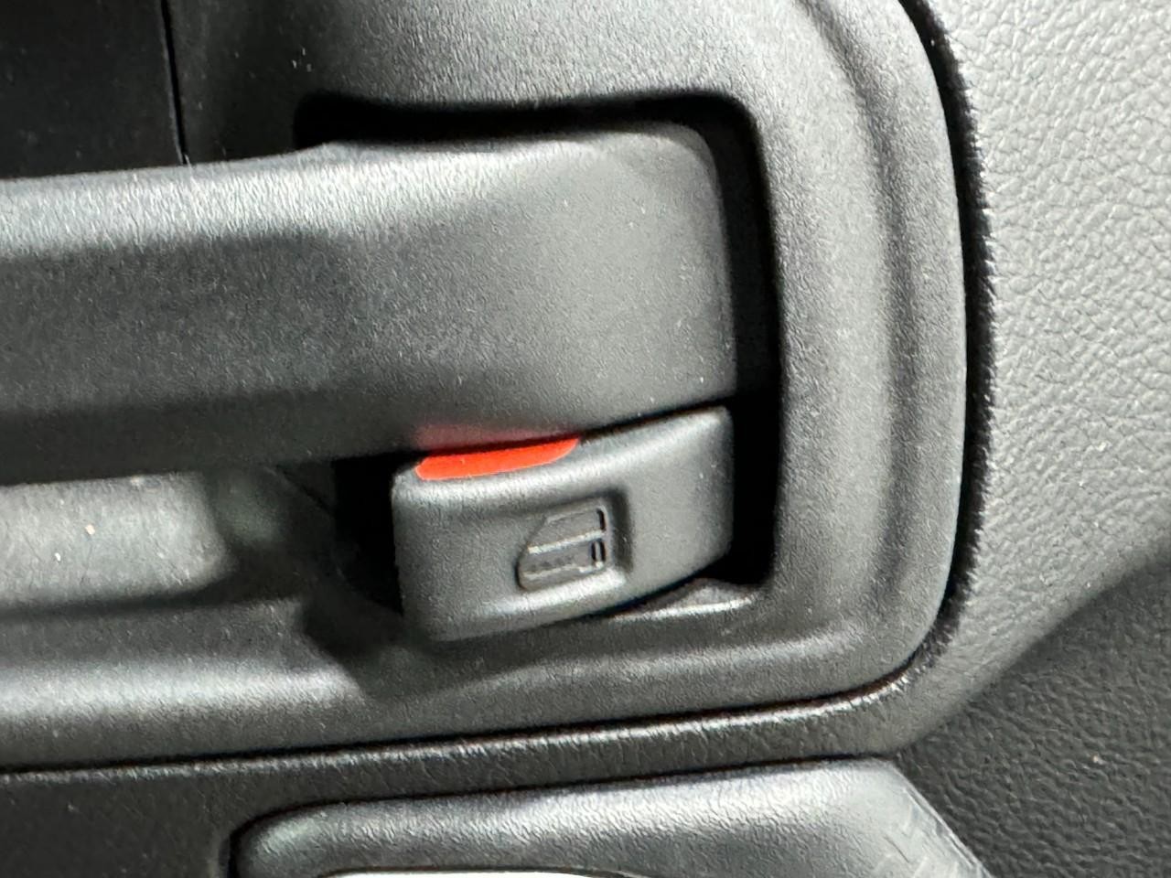 Jeep Wrangler Unlimited Vehicle Full-screen Gallery Image 20