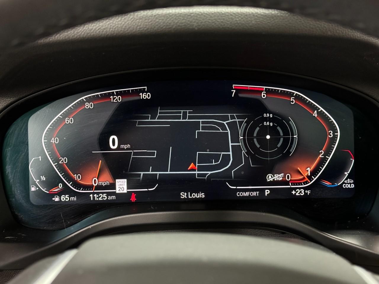 BMW X3 Vehicle Full-screen Gallery Image 33