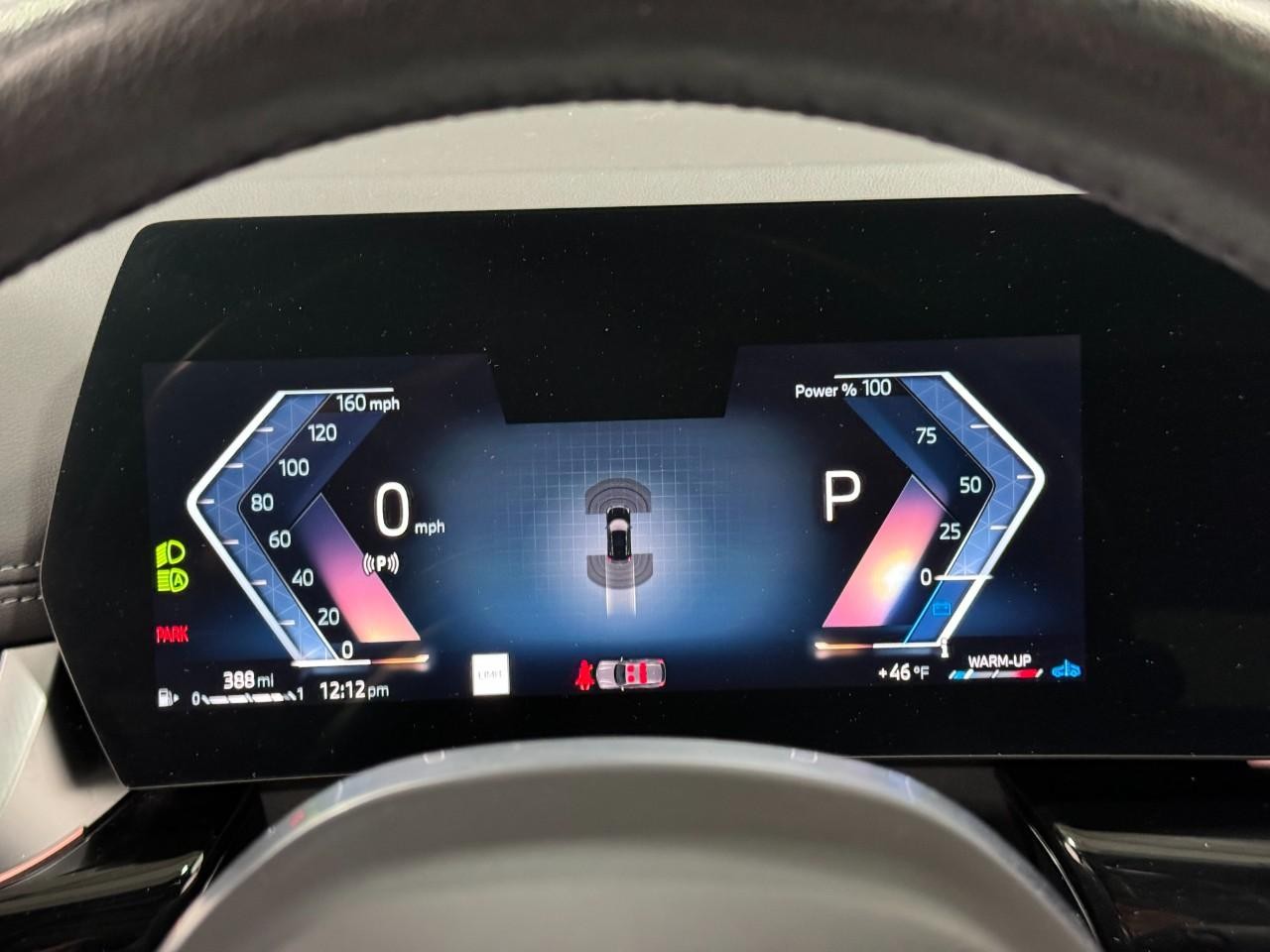 BMW X1 Vehicle Full-screen Gallery Image 31