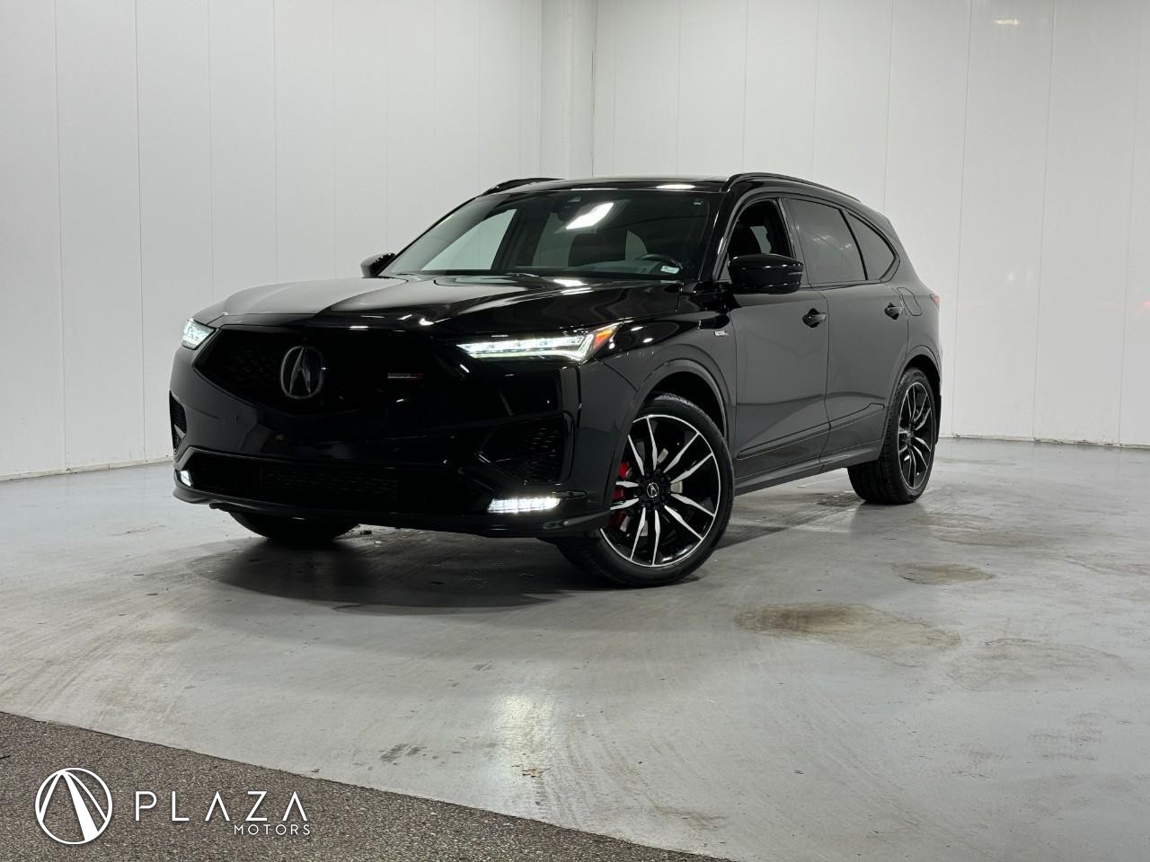 Acura MDX Vehicle Full-screen Gallery Image 01