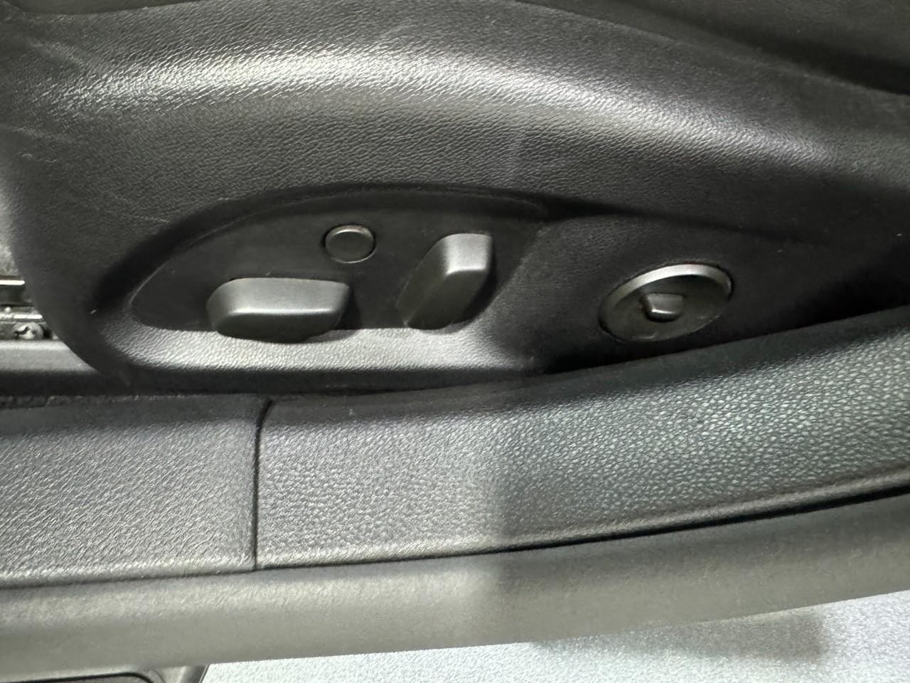 Cadillac CT5 Vehicle Full-screen Gallery Image 29