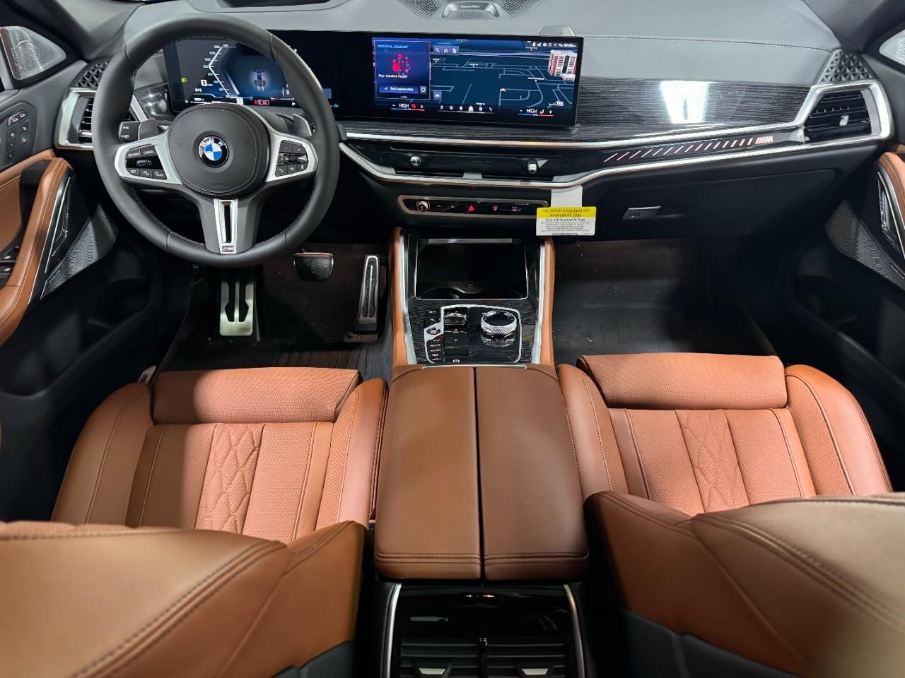 BMW X6 Vehicle Full-screen Gallery Image 13