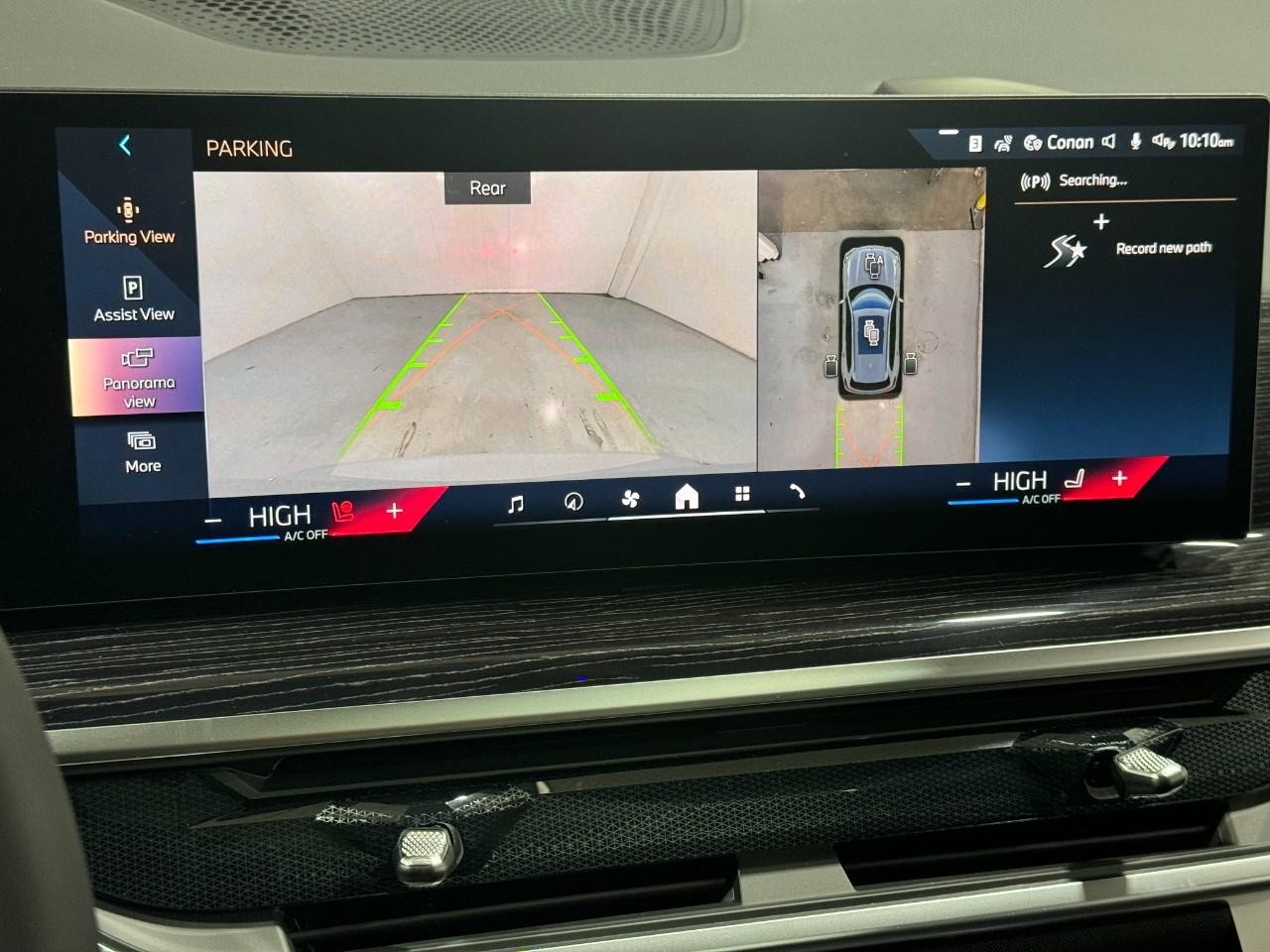 BMW X5 Vehicle Full-screen Gallery Image 34