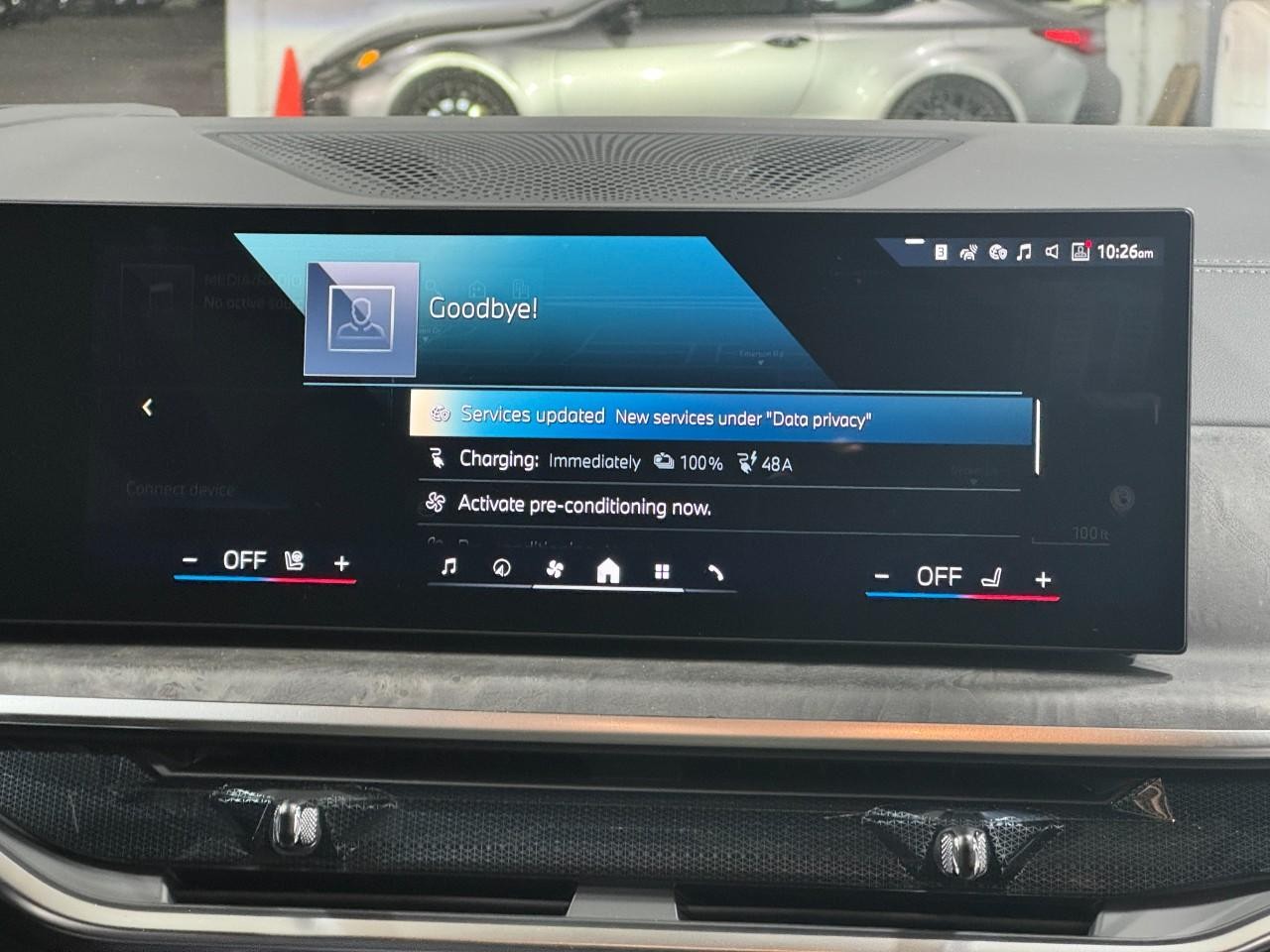 BMW X5 Vehicle Full-screen Gallery Image 15