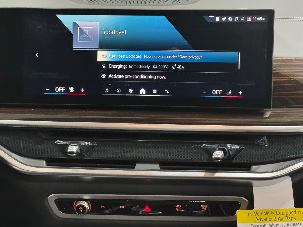 BMW X5 Vehicle Full-screen Gallery Image 14