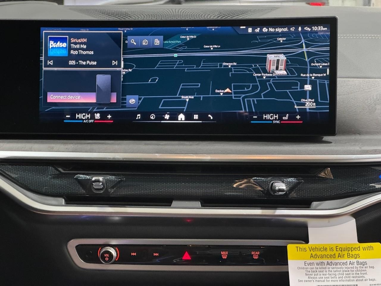 BMW X5 Vehicle Full-screen Gallery Image 14