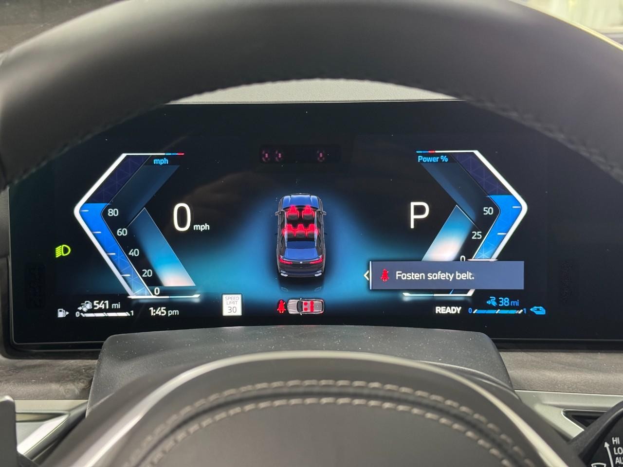 BMW X5 Vehicle Full-screen Gallery Image 33