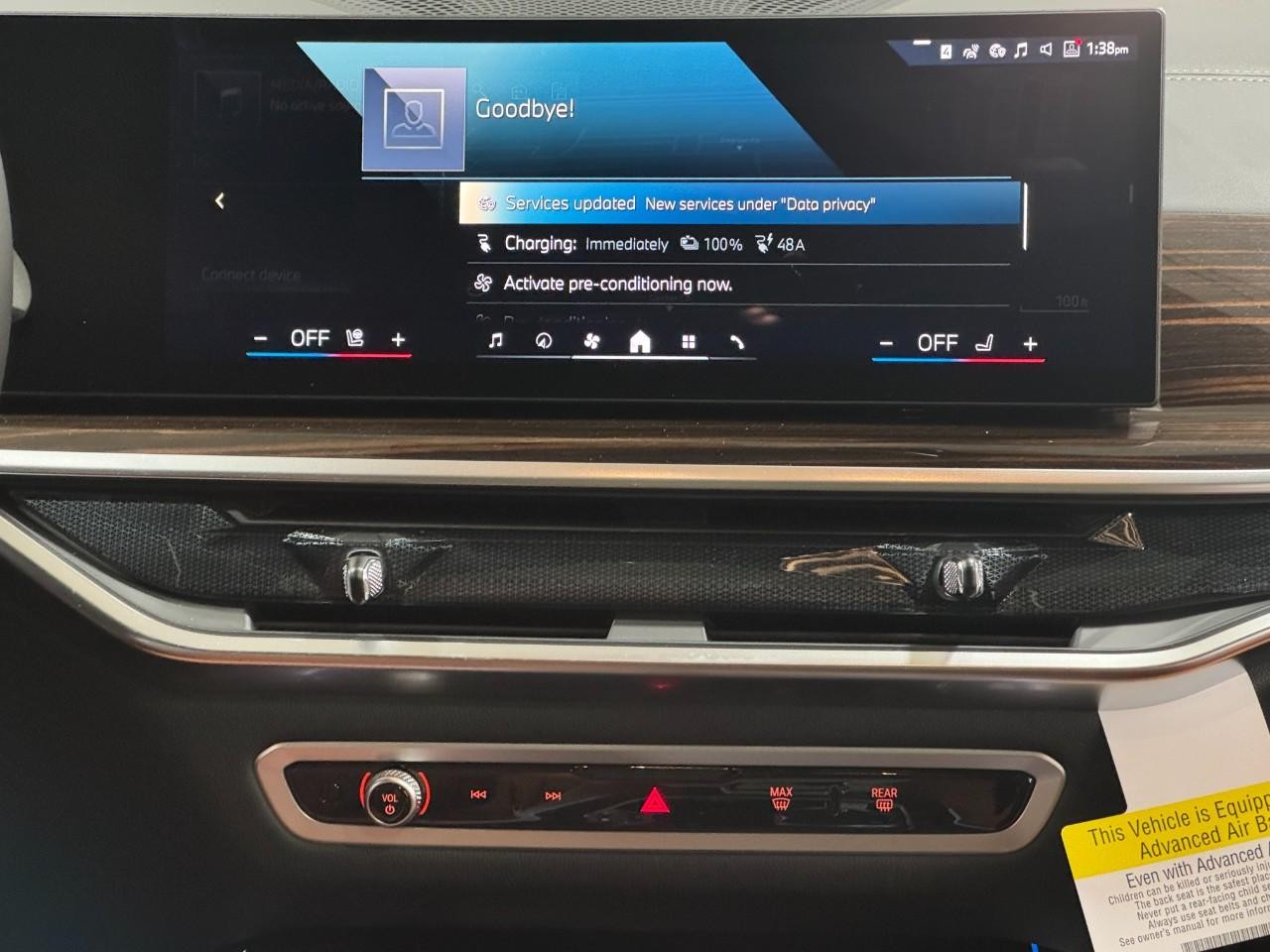 BMW X5 Vehicle Full-screen Gallery Image 15