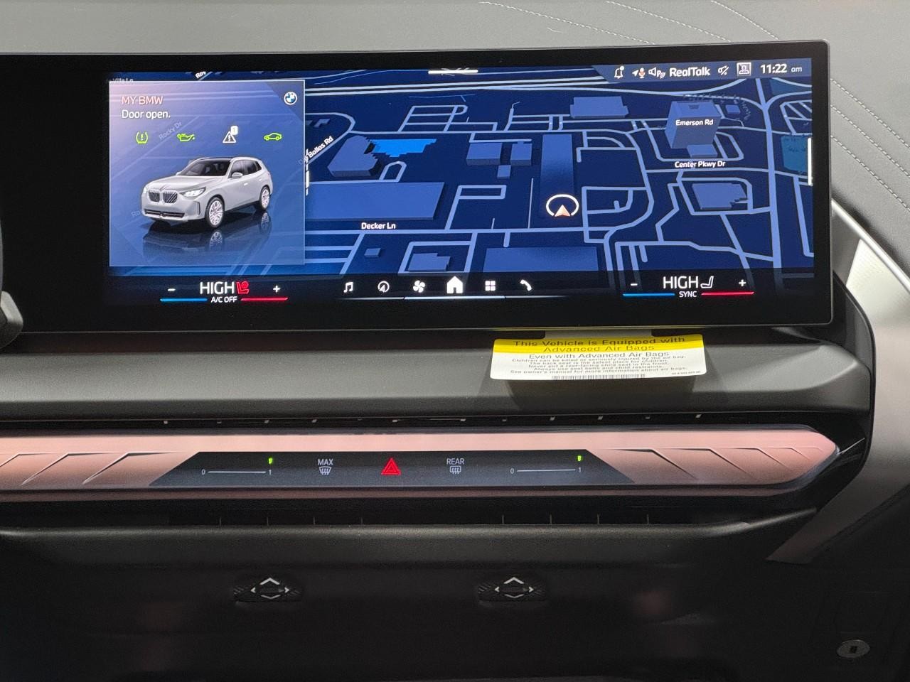 BMW X3 Vehicle Full-screen Gallery Image 14