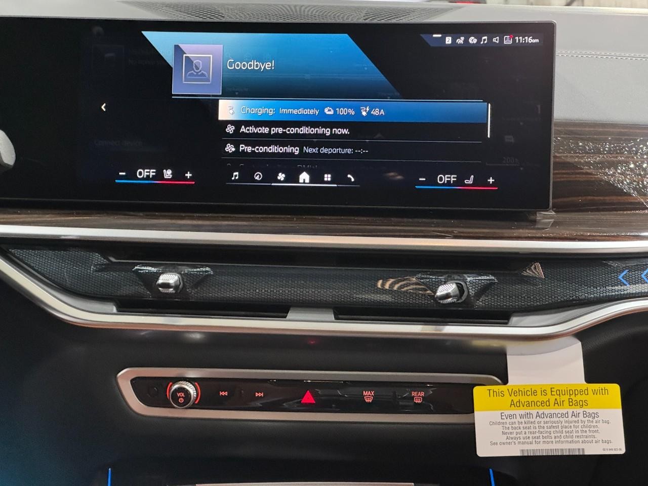 BMW X5 Vehicle Full-screen Gallery Image 15