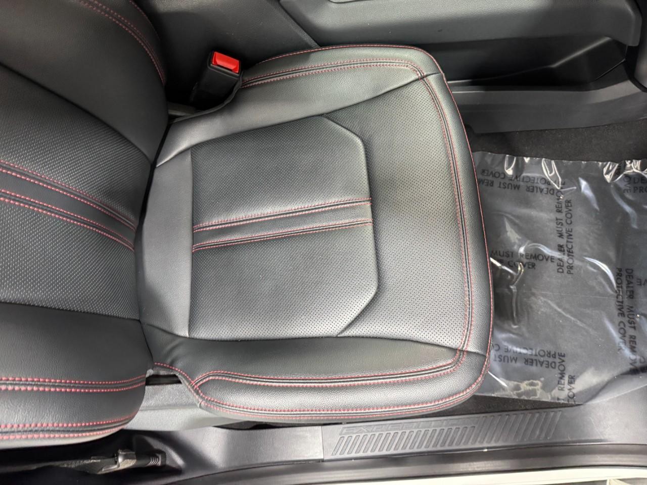 Ford Expedition Max Vehicle Full-screen Gallery Image 22