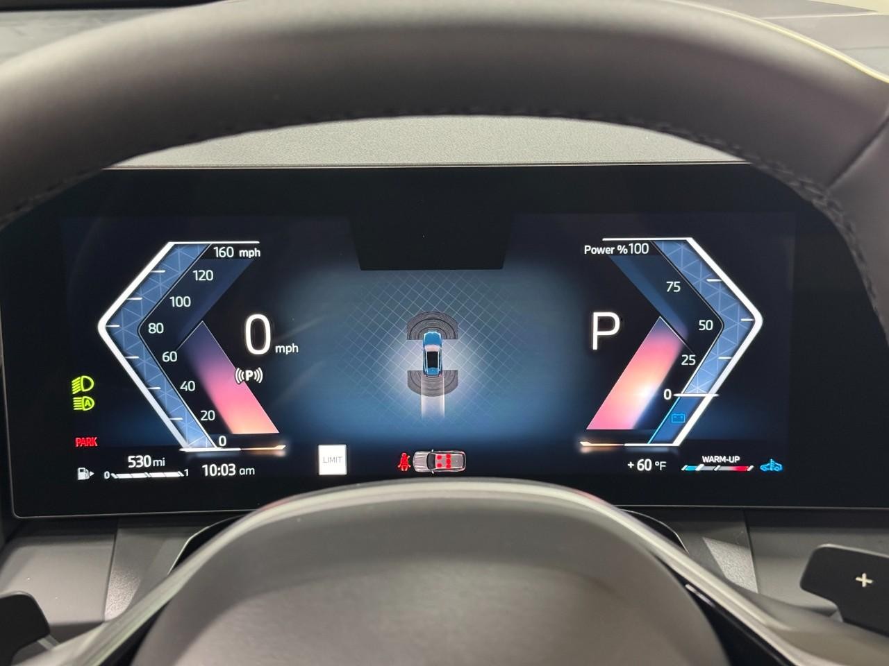 BMW X3 Vehicle Full-screen Gallery Image 29