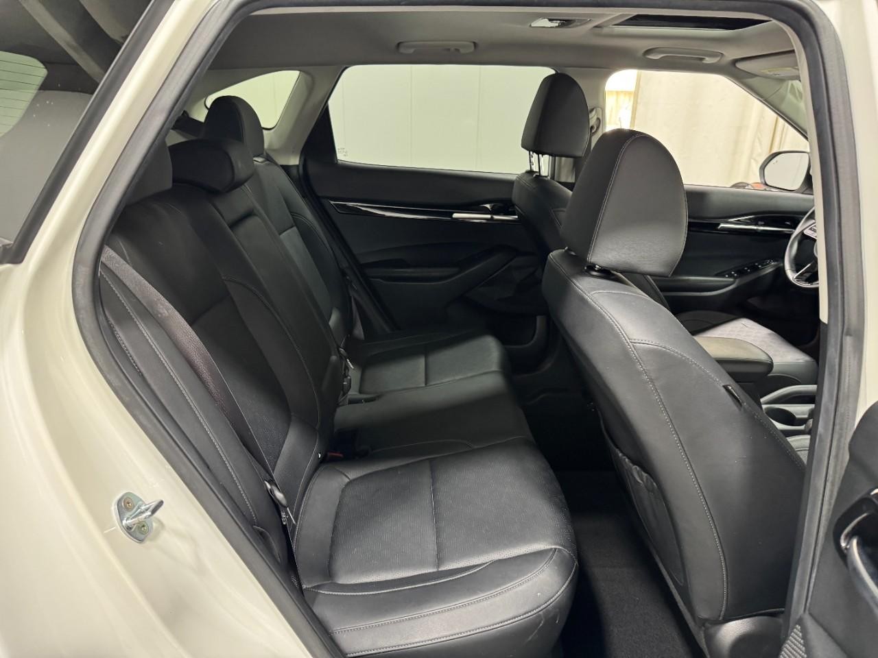 Kia Seltos Vehicle Full-screen Gallery Image 10