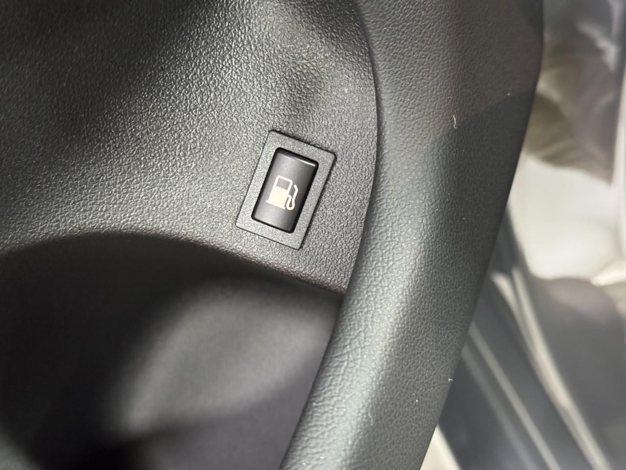 BMW X5 Vehicle Full-screen Gallery Image 27