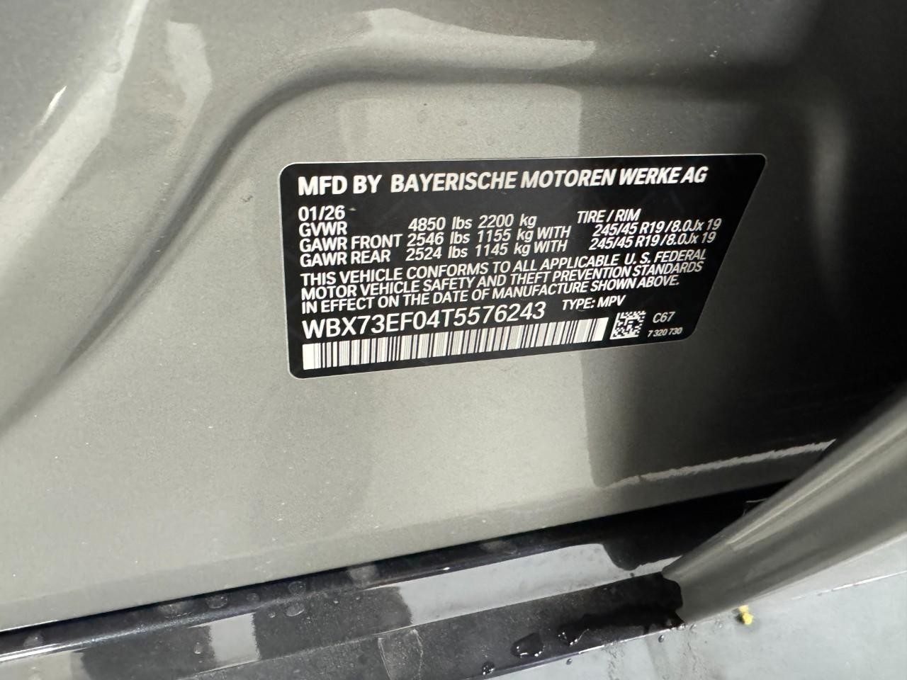 BMW X1 Vehicle Full-screen Gallery Image 31