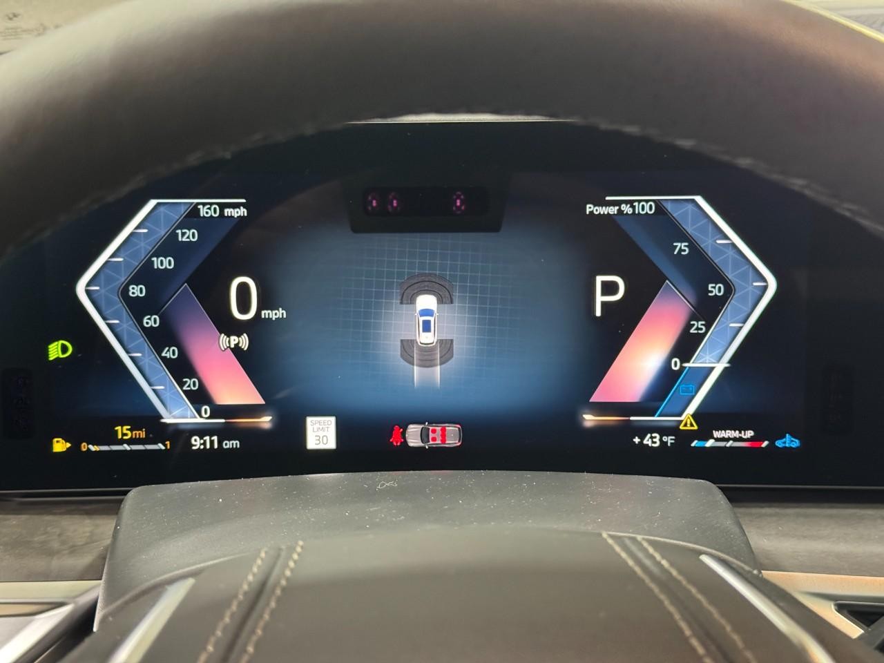 BMW X5 Vehicle Full-screen Gallery Image 33