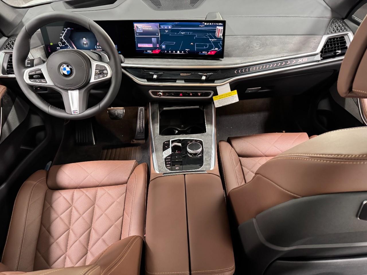 BMW X5 Vehicle Full-screen Gallery Image 13