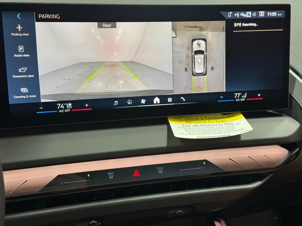 BMW X3 Vehicle Full-screen Gallery Image 32