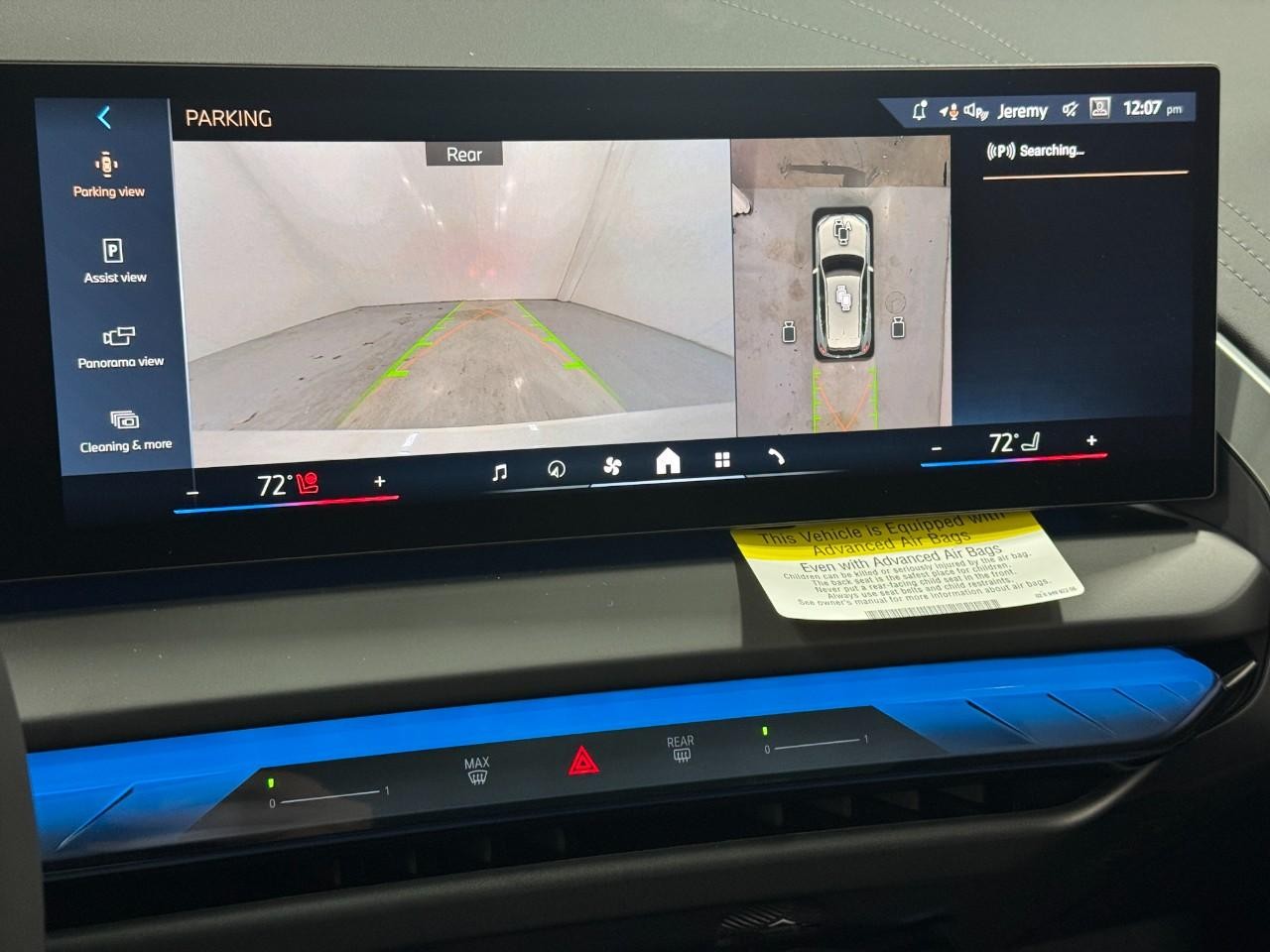 BMW X3 Vehicle Full-screen Gallery Image 31