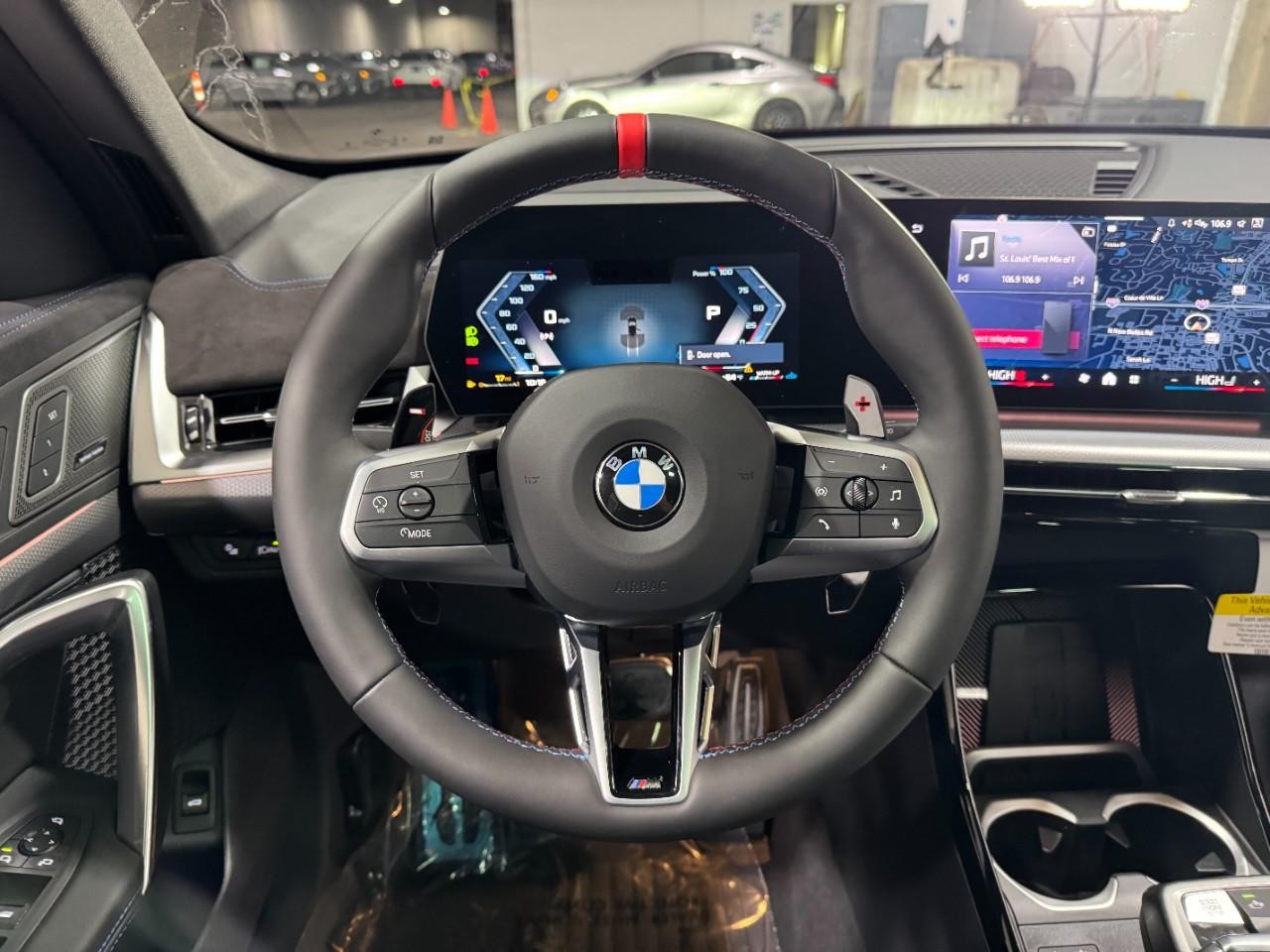 BMW X2 Vehicle Full-screen Gallery Image 13