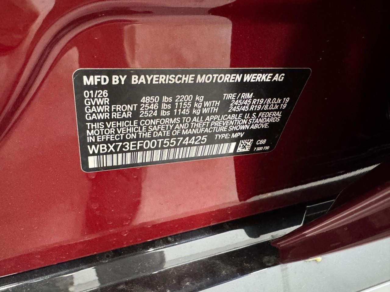 BMW X1 Vehicle Full-screen Gallery Image 33