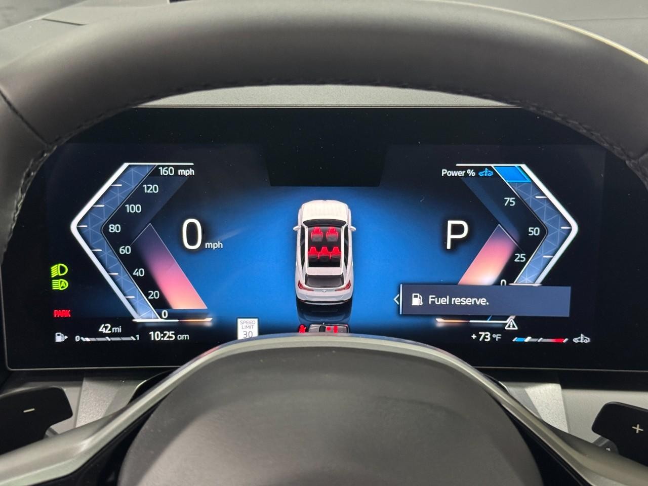 BMW X3 Vehicle Full-screen Gallery Image 29