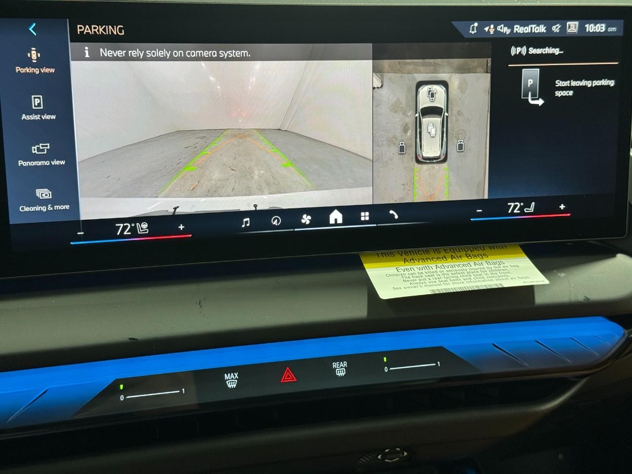 BMW X3 Vehicle Full-screen Gallery Image 32