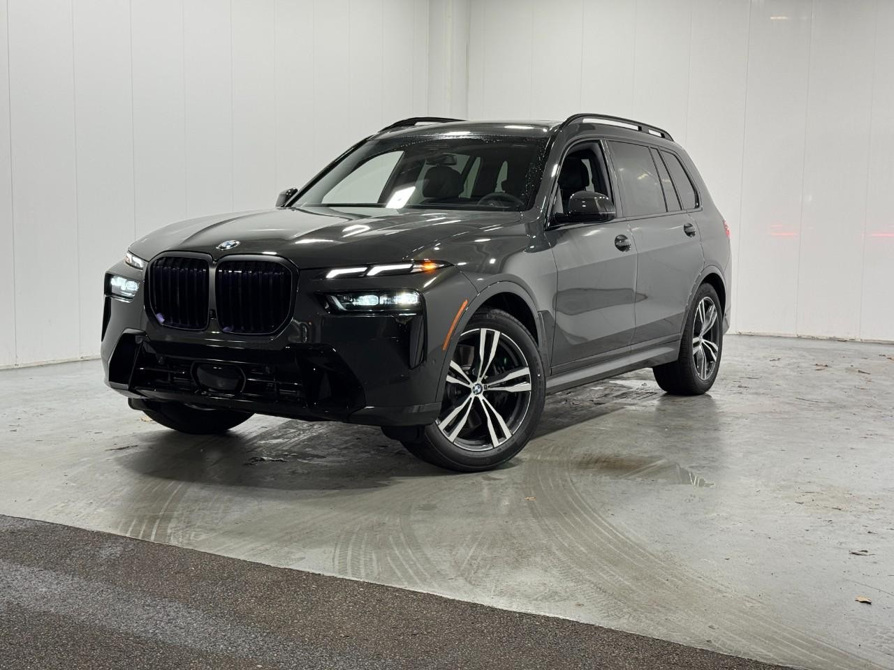 2026 BMW X7 xDrive40i's photo