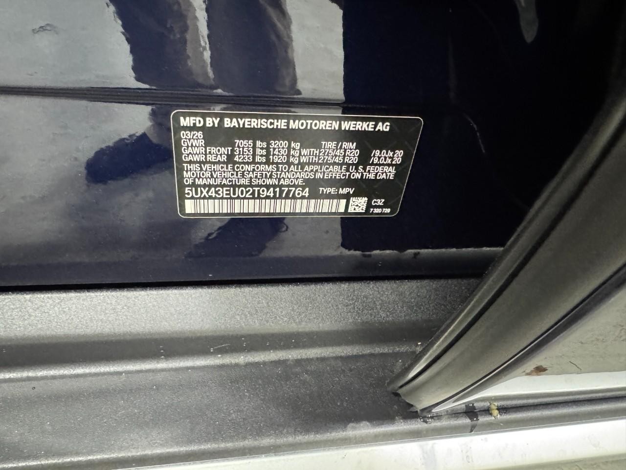 BMW X5 Vehicle Full-screen Gallery Image 36