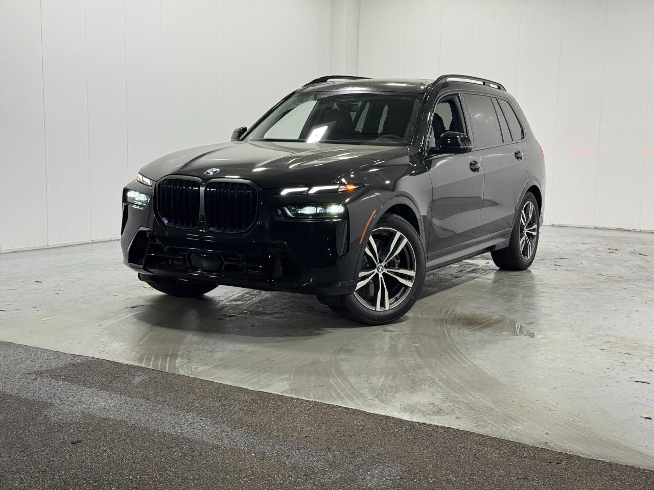 2026 BMW X7 xDrive40i's photo