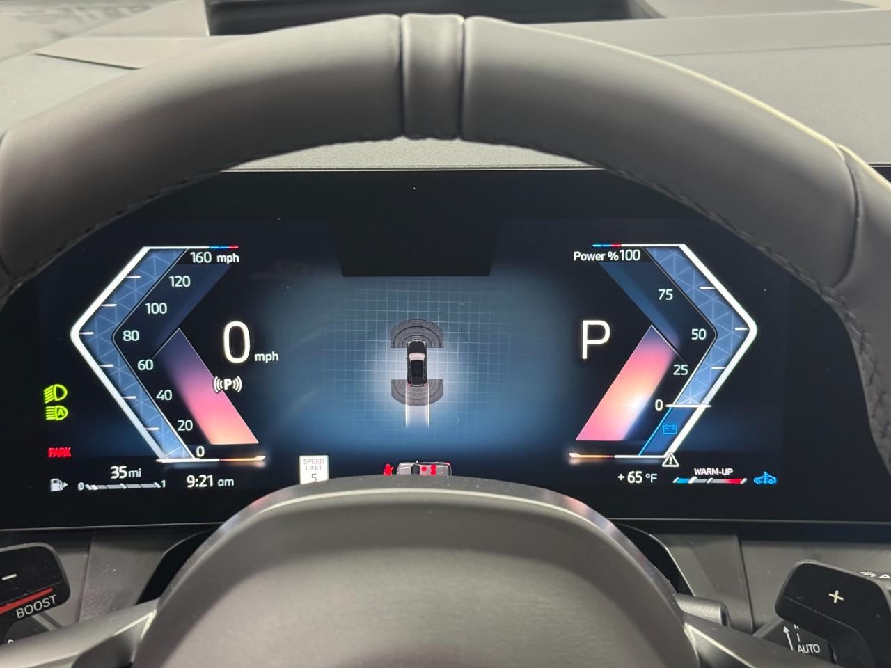 BMW X3 Vehicle Full-screen Gallery Image 30