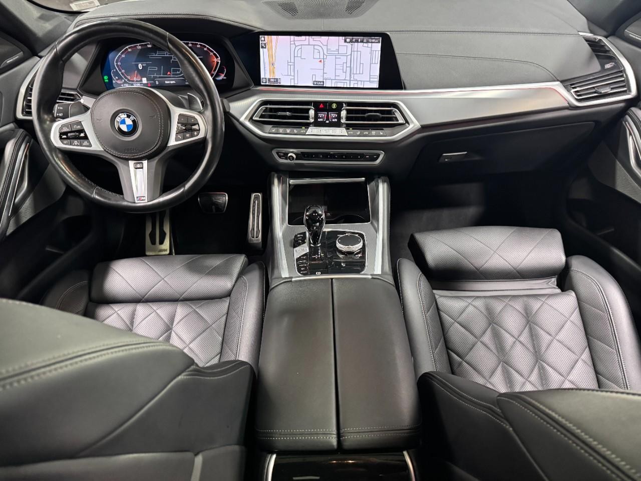 BMW X6 Vehicle Full-screen Gallery Image 13