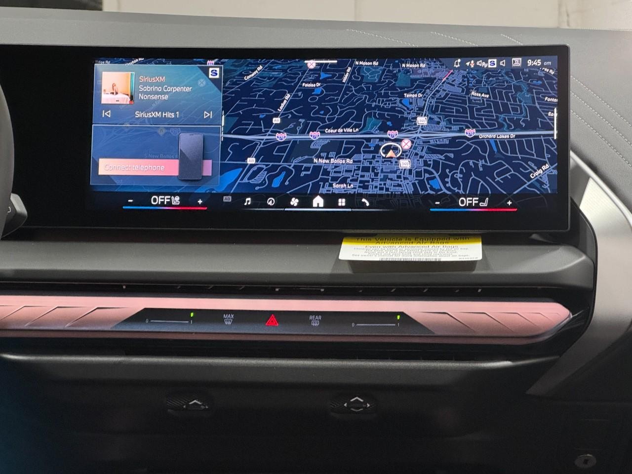 BMW X3 Vehicle Full-screen Gallery Image 15