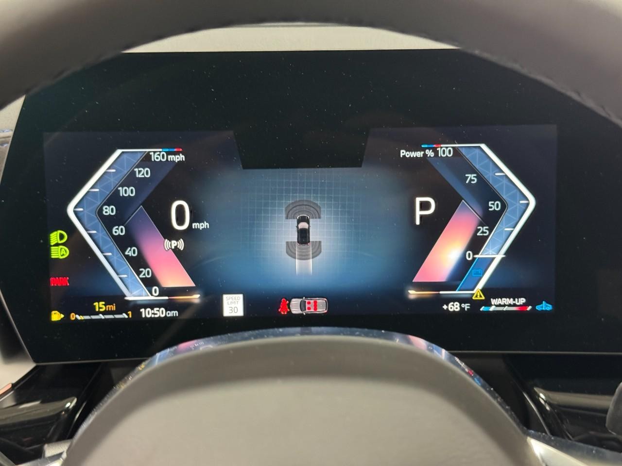 BMW X1 Vehicle Full-screen Gallery Image 31