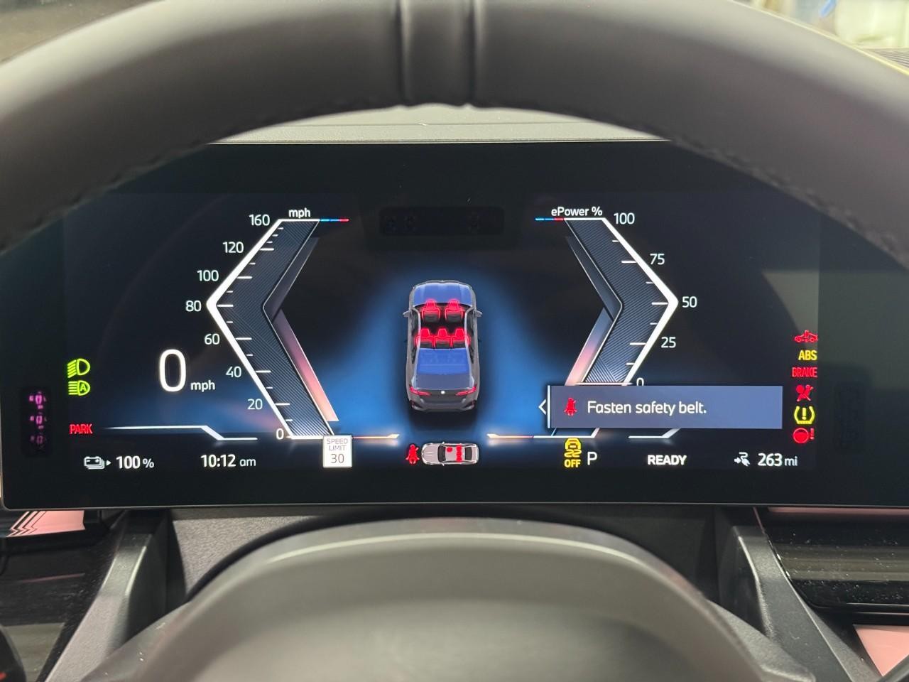 BMW i5 Vehicle Full-screen Gallery Image 32