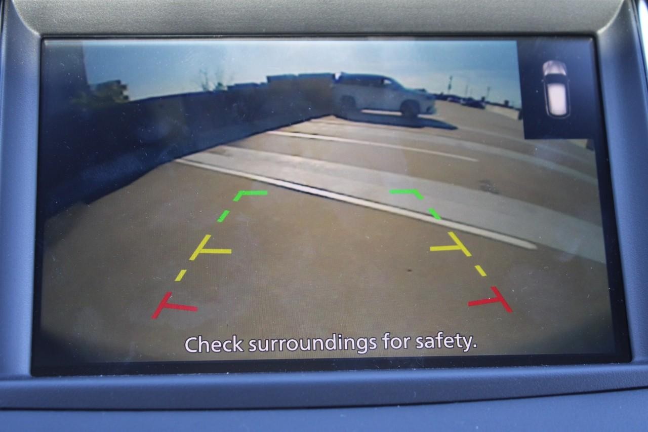 INFINITI QX55 Vehicle Full-screen Gallery Image 26