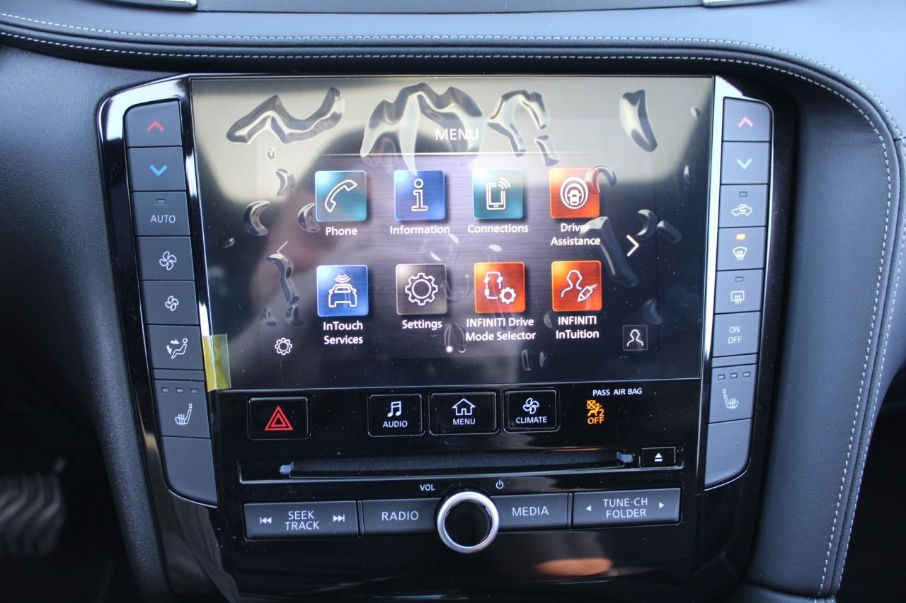 INFINITI QX55 Vehicle Full-screen Gallery Image 27