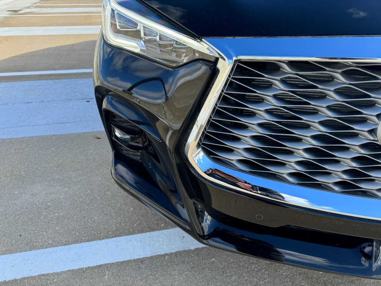 INFINITI QX55 Vehicle Full-screen Gallery Image 8