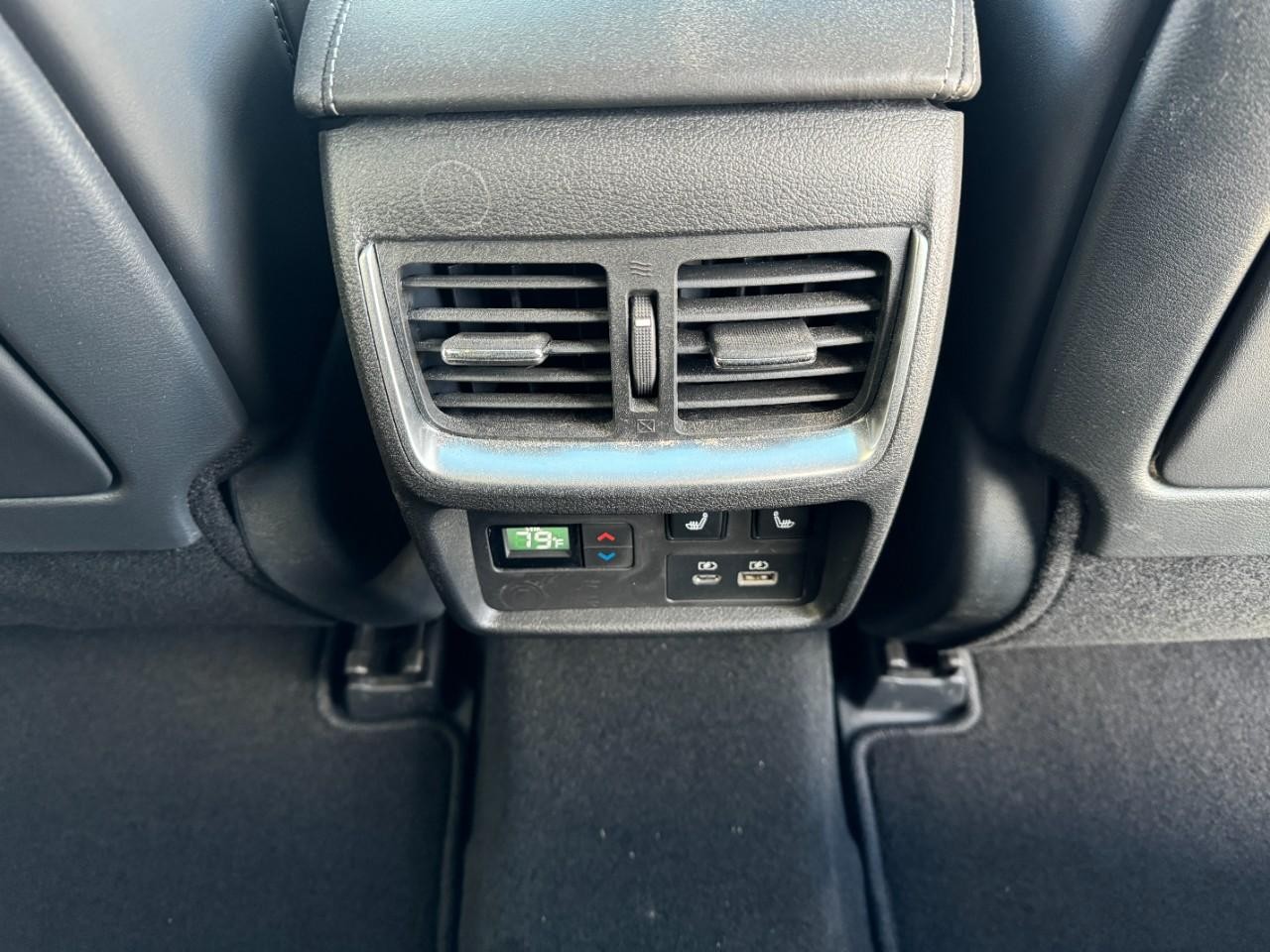 INFINITI QX55 Vehicle Full-screen Gallery Image 19