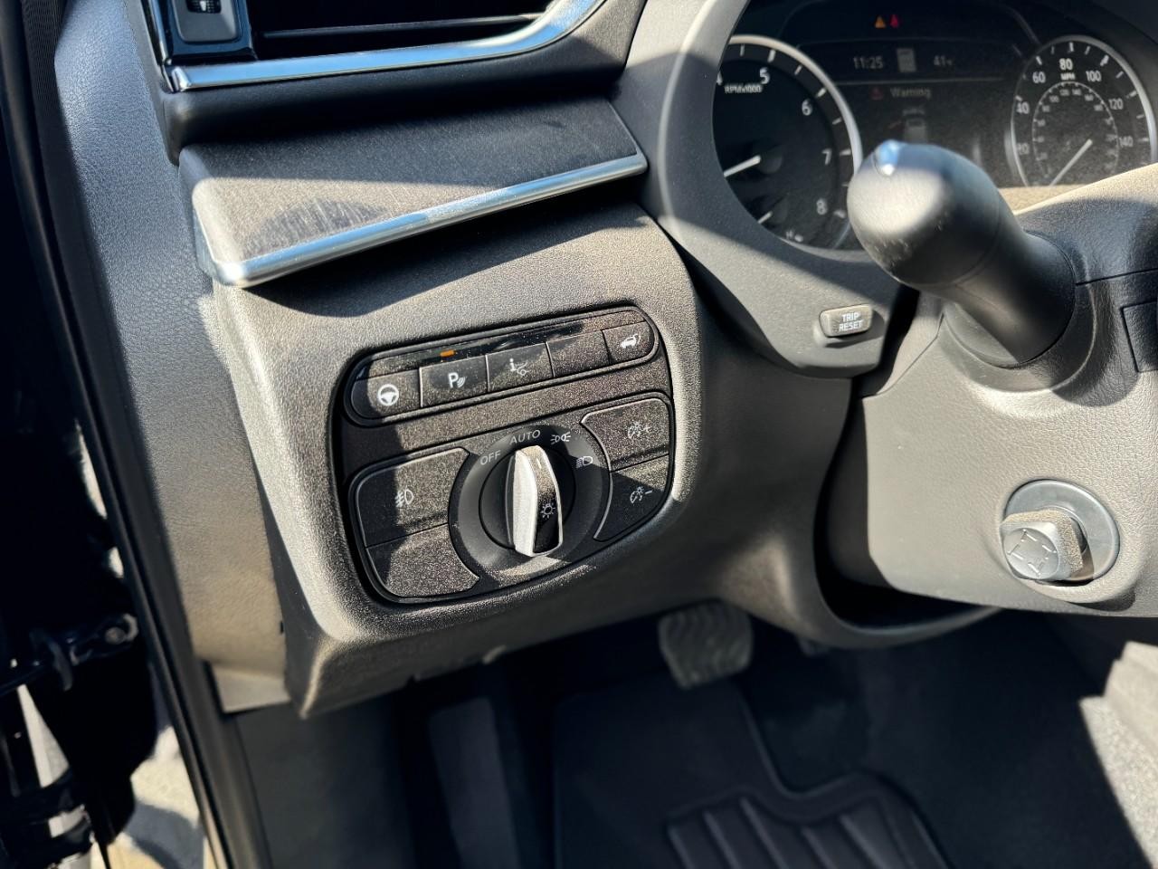 INFINITI QX55 Vehicle Full-screen Gallery Image 20