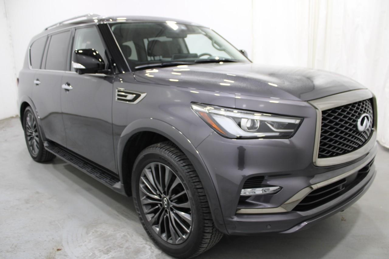 INFINITI QX80 Vehicle Full-screen Gallery Image 6