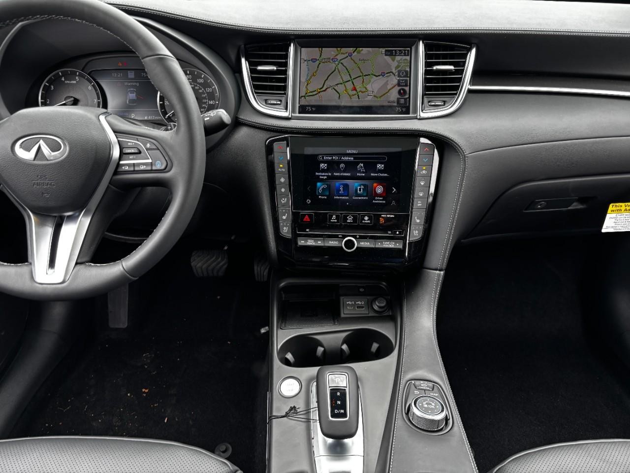 INFINITI QX55 Vehicle Full-screen Gallery Image 16