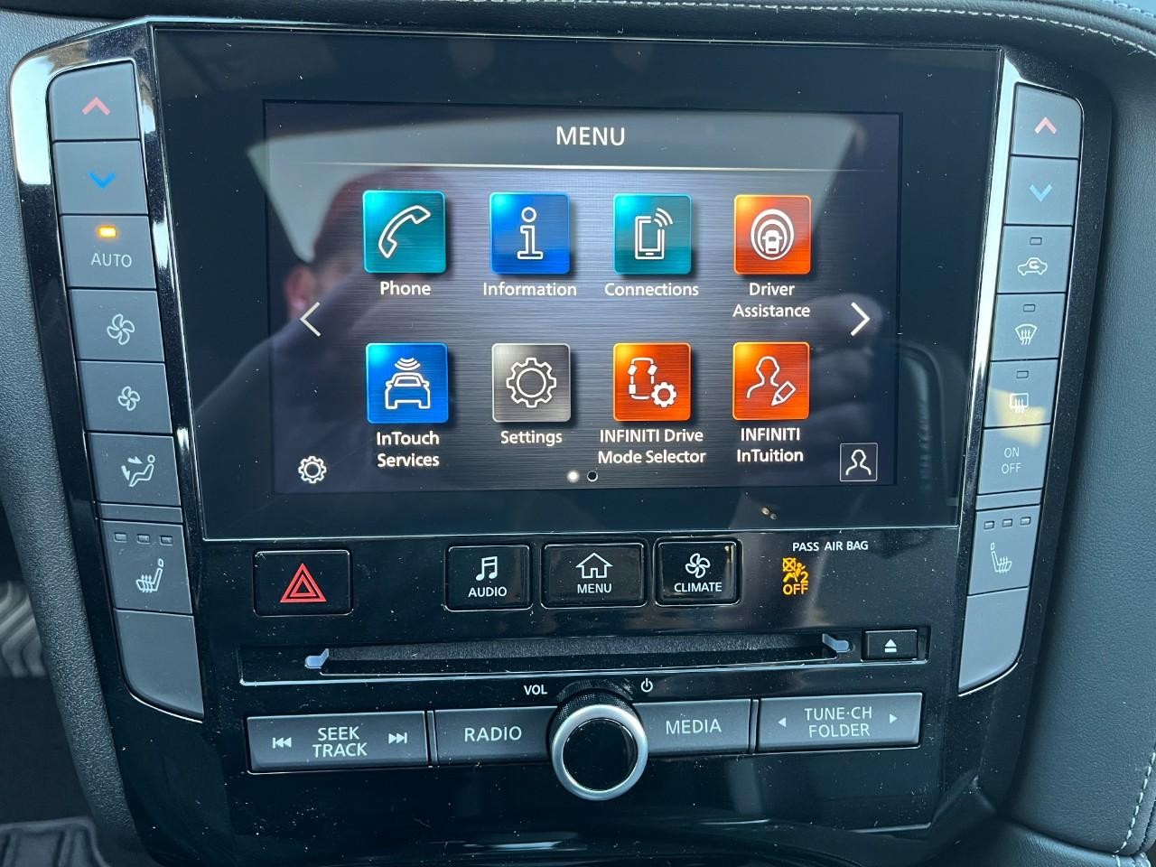 INFINITI QX55 Vehicle Full-screen Gallery Image 27