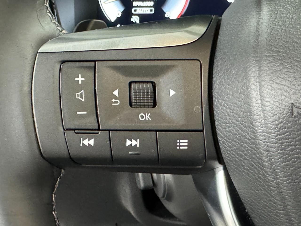 INFINITI QX60 Vehicle Full-screen Gallery Image 31