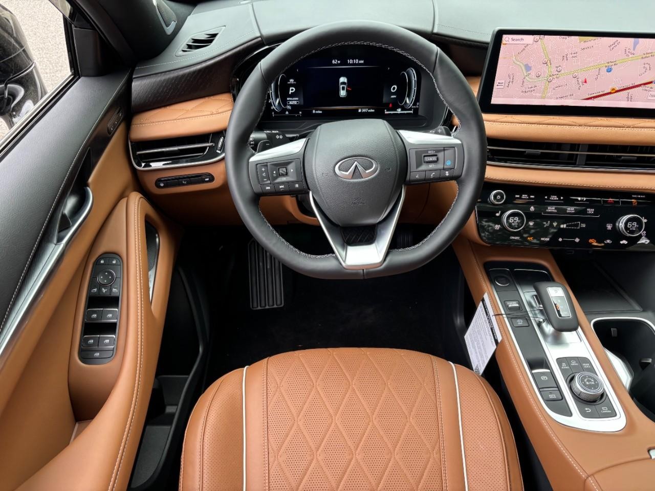INFINITI QX60 Vehicle Full-screen Gallery Image 16