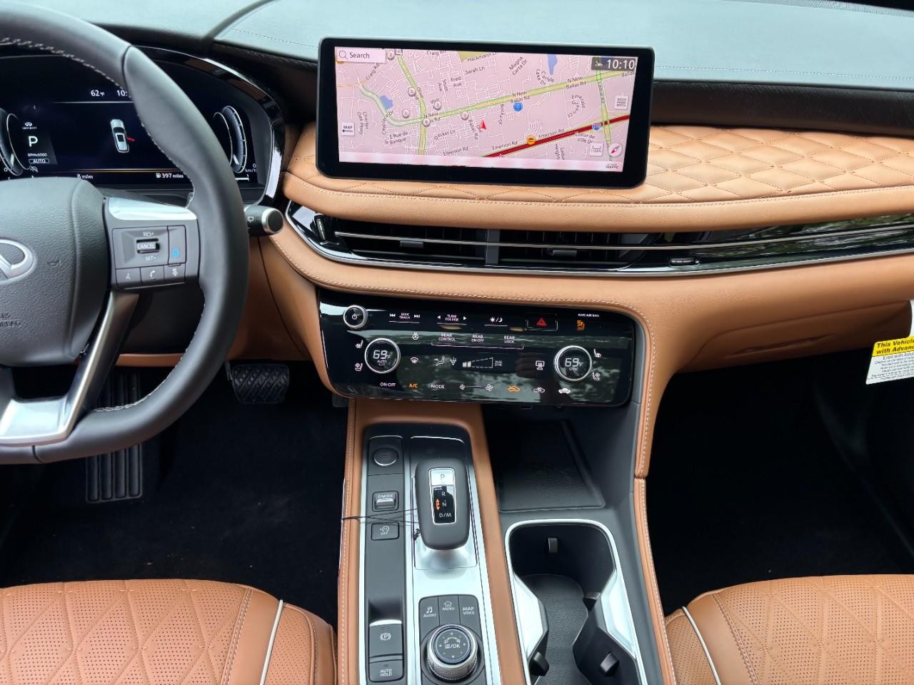 INFINITI QX60 Vehicle Full-screen Gallery Image 17