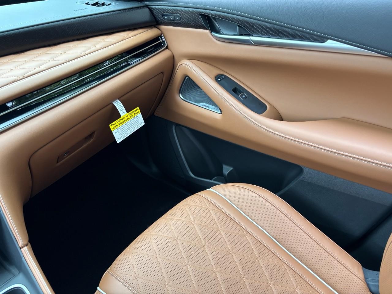 INFINITI QX60 Vehicle Full-screen Gallery Image 20