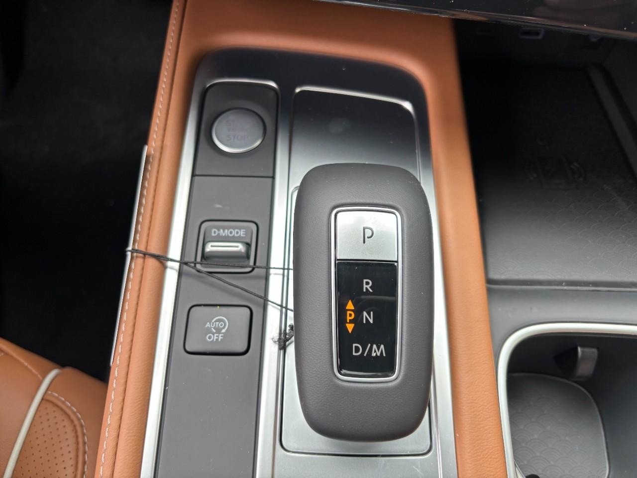 INFINITI QX60 Vehicle Full-screen Gallery Image 29